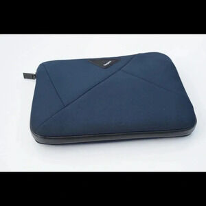 Targus mini iPad bag